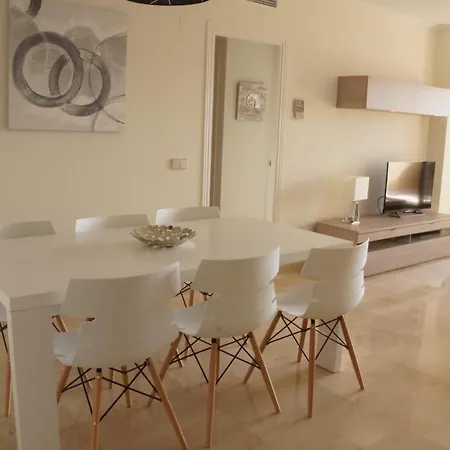 2143-lovely 2 Bedrooms Newly Furnished * Casares