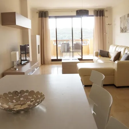 2143-lovely 2 Bedrooms Newly Furnished Lejlighed